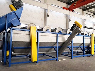 Système de recyclage de plastique
